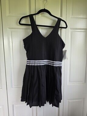 Avia Front Tennis Dress with Black White Waistband 20